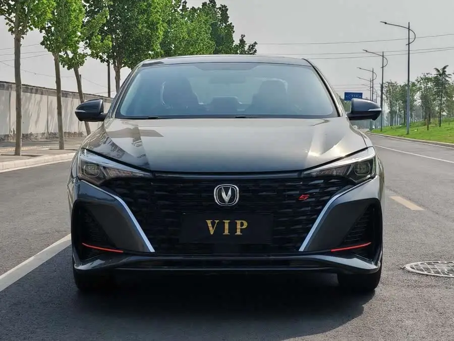 إيدونغ 2022 بلس بلو ويل NE 1.4T GDI DCT النسخة الرائدة