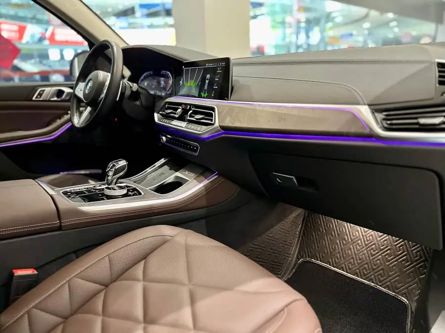 BMW X5 2022 Facelift xDrive 30Li M Sport Package