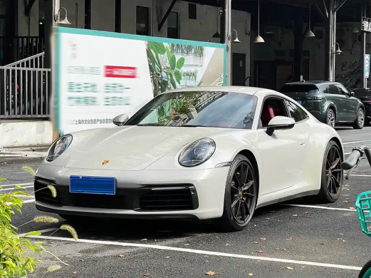 Porsche 911 2020 Carrera 3.0T