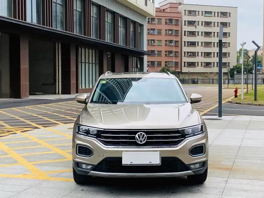 2020 T-ROC 230 TSI DSG دفع ثنائي مستوى الدخول