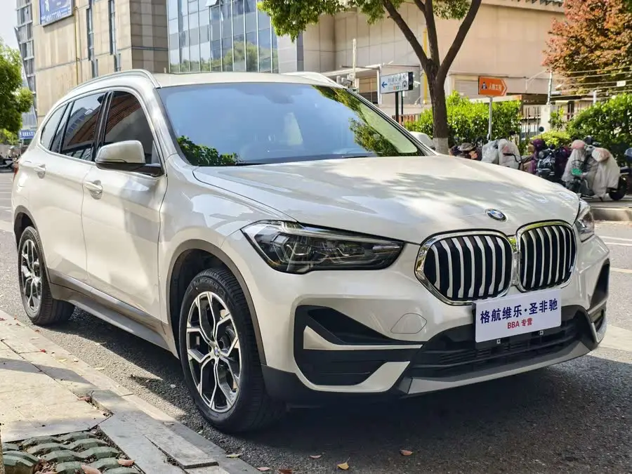 BMW X1 2022 sDrive25Li Leading Edition