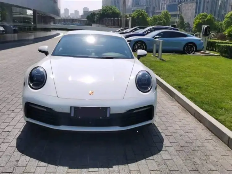 Porsche 911 2020 Carrera 4 3.0T