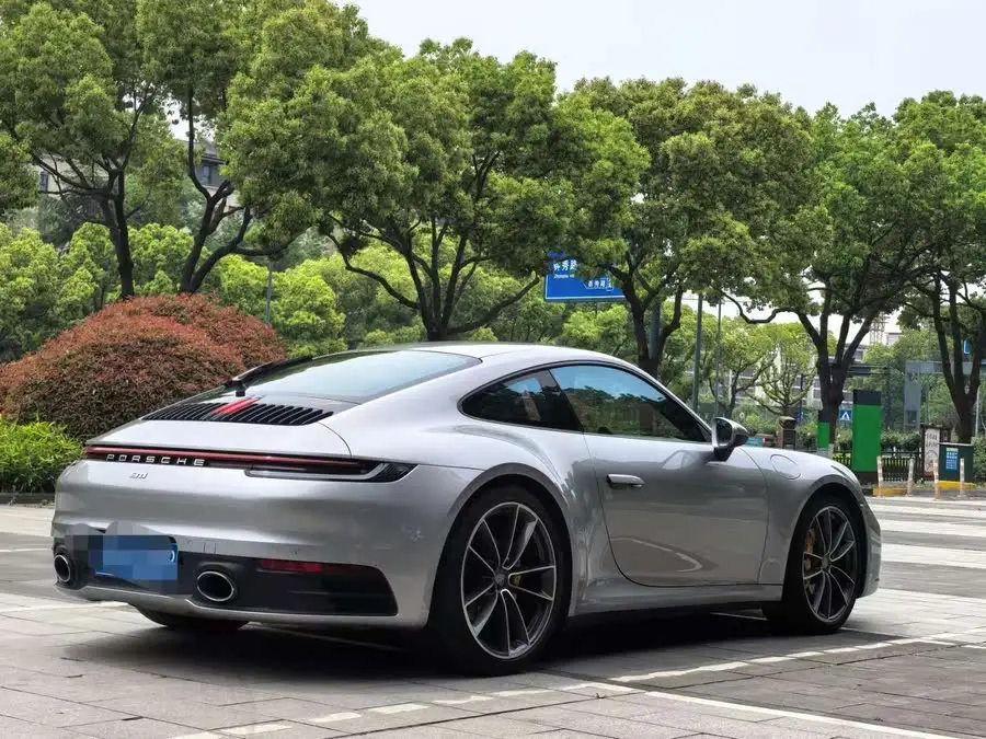 Porsche 911 2020 Carrera 3.0T