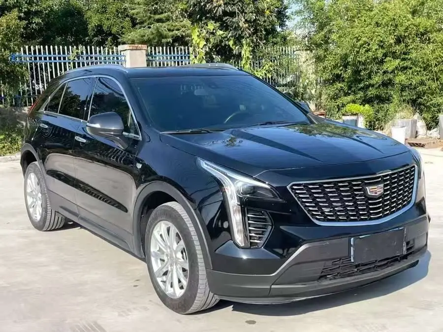 كاديلاك XT4 2021 28T دفع ثنائي رائد
