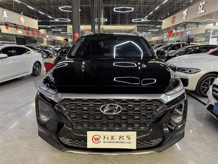 2019 Hyundai Santa Fe 380 TGDi GLS Automatic Two-Wheel Drive Luxury Version National V