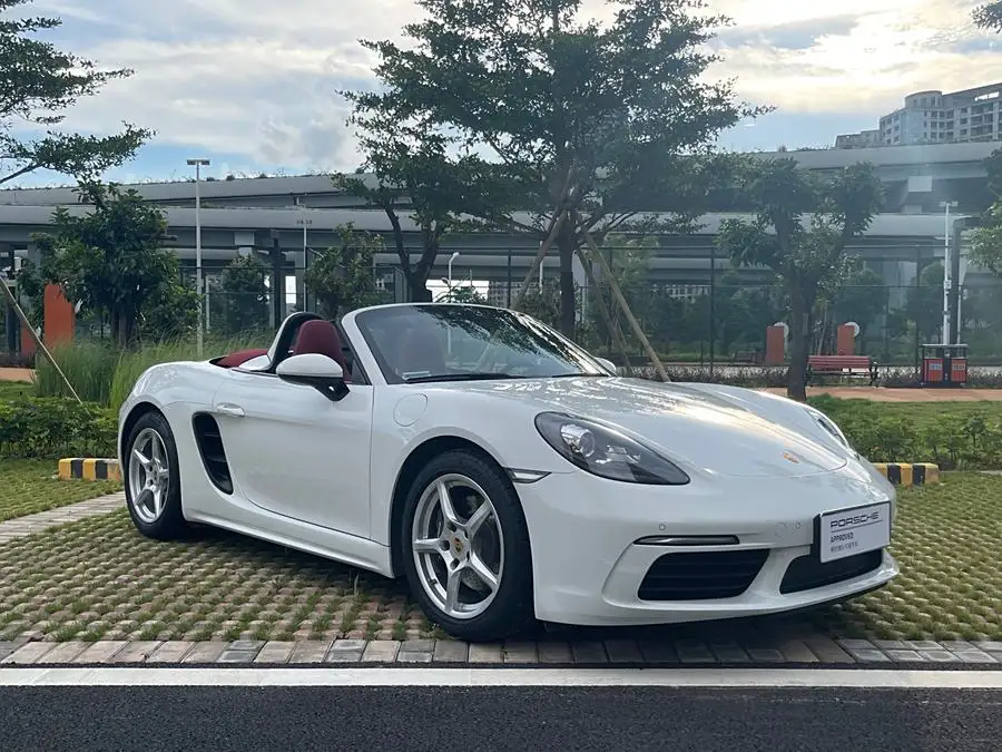 Porsche 718 2020 Model Boxster 2.0T