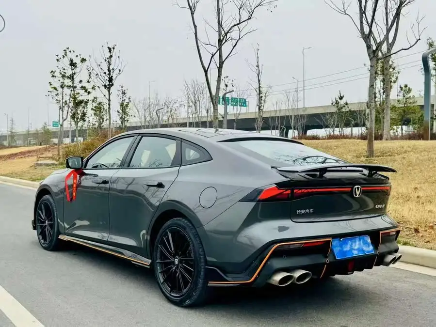 Changan UNI-V 2023 1.5T Sport Edition