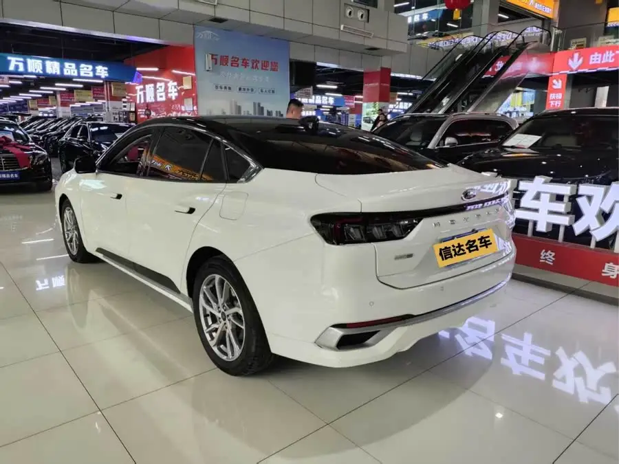 2022 Ford Mondeo EcoBoost 245 Luxury