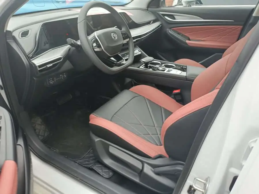 ييدونغ 2023 طراز تشانغشيانغ بلس النسخة المميزة Blue Whale NE 1.4T GDI DCT