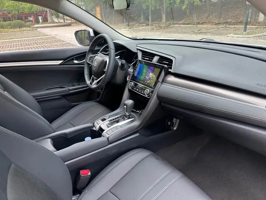 Civic 2019 220TURBO CVT Sport Version National V