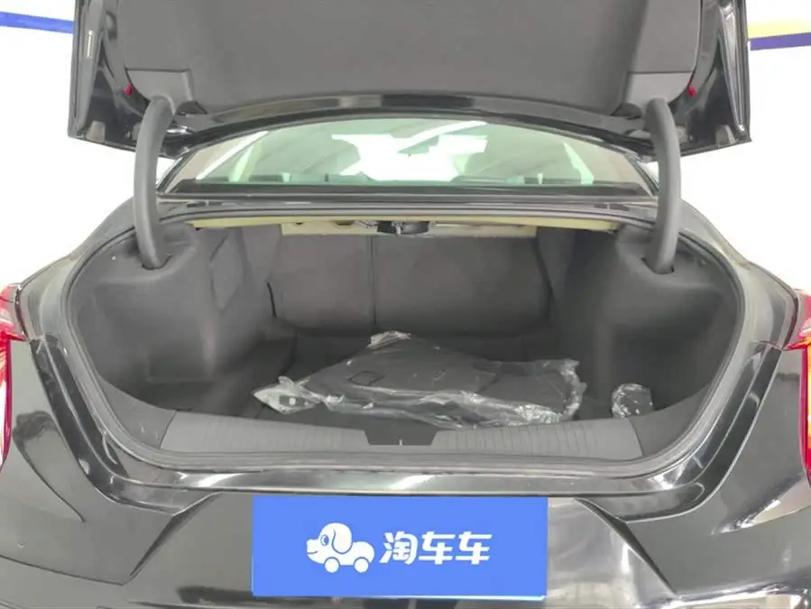 Cadillac CT4 2023 28T Luxury