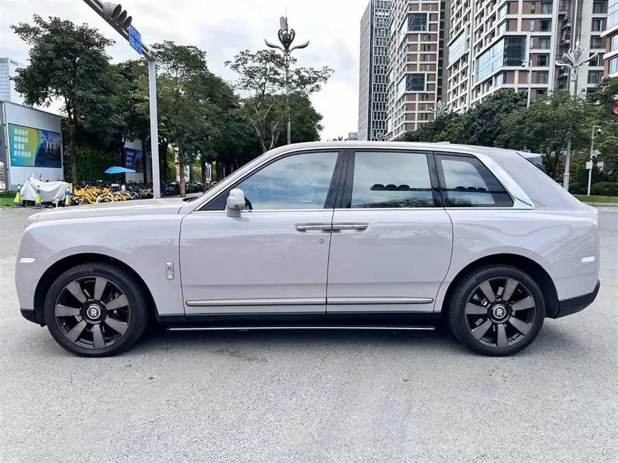 كولينان 2018 إصدار رباعي المقاعد