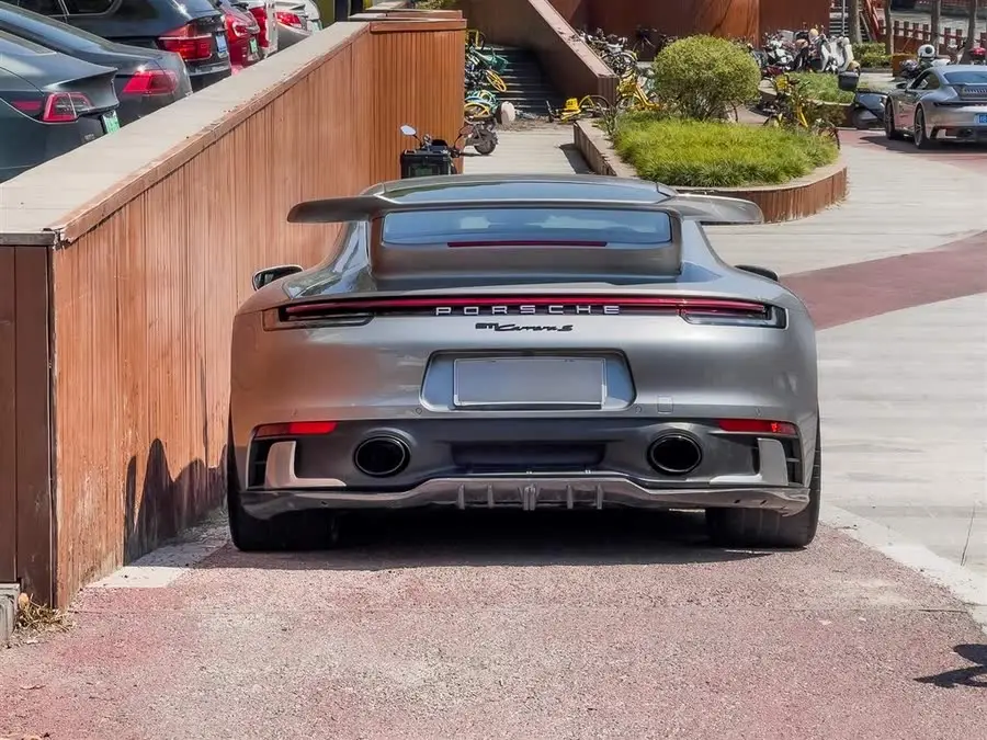 Porsche 911 2022 Carrera 3.0T