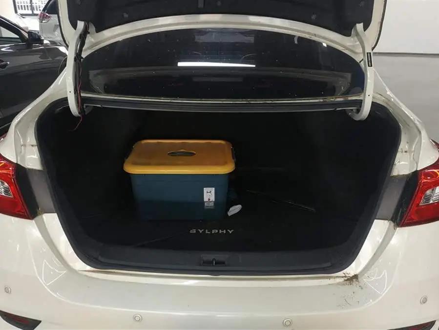 2021 نيسان سليفي كلاسيك 1.6XE CVT نسخة الراحة