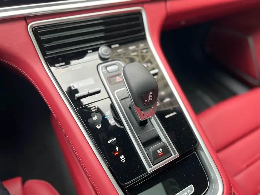 2023 Panamera 2.9T Platinum Edition