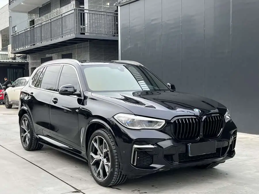 BMW X5 2022 xDrive 40Li Exclusive M Sport Package