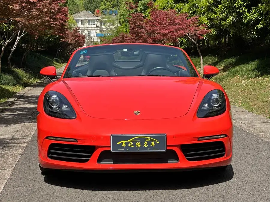 Porsche 718 2020 Model Boxster 2.0T