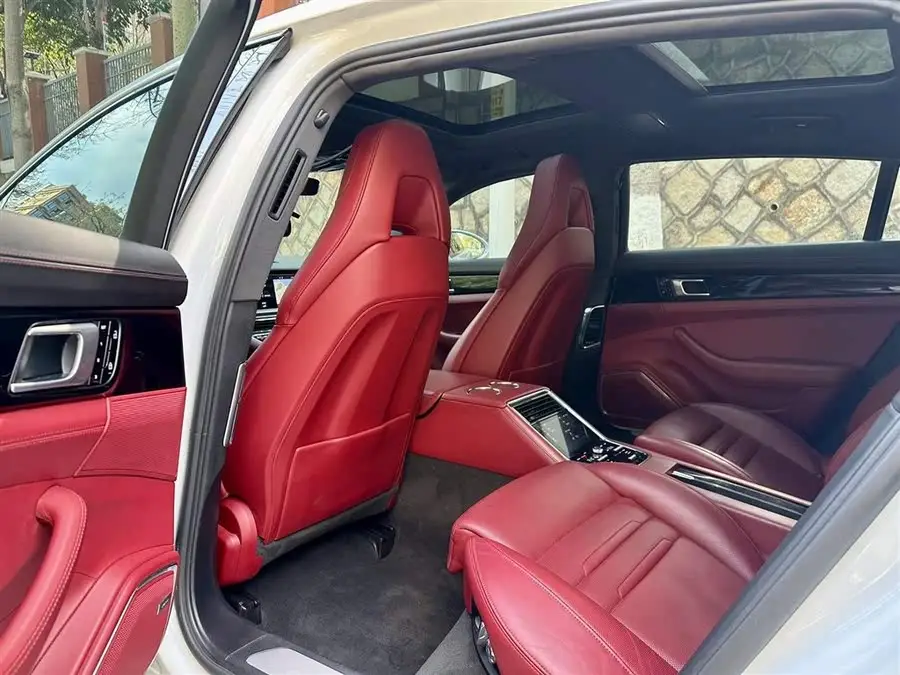 2019 Panamera Executive Long Wheelbase 2.9T