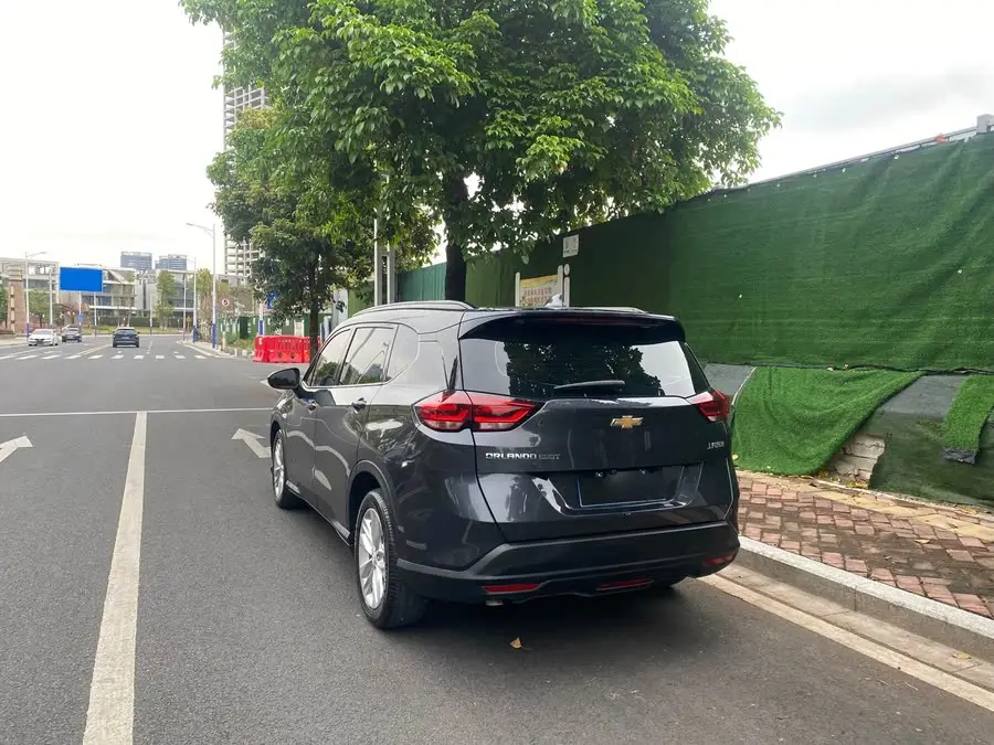 Wolando 2020 Light Hybrid 530T Automatic Enjoy Version (5+2 seats)