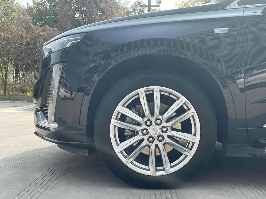 Cadillac XT6 2022 2.0T Six-seat AWD Luxury Standard Edition