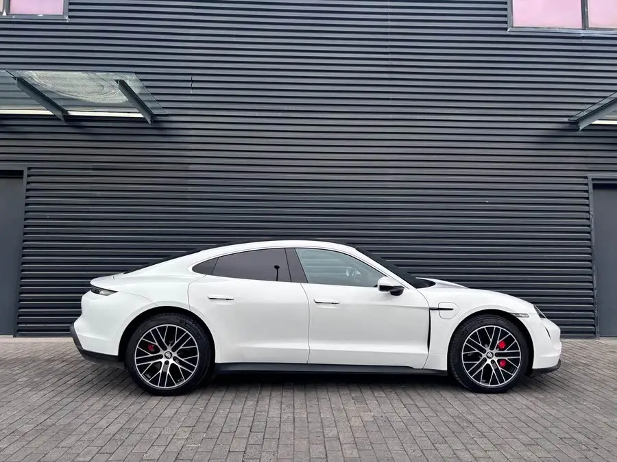 Taycan 2019 Model Taycan 4S