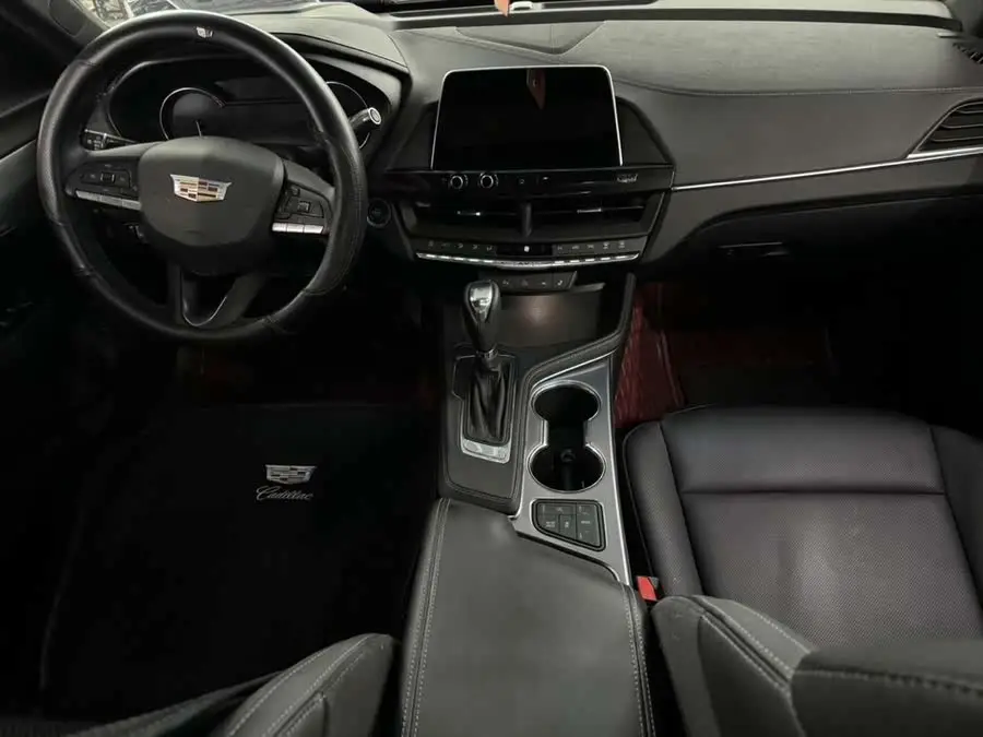 Cadillac CT4 2023 28T Luxury