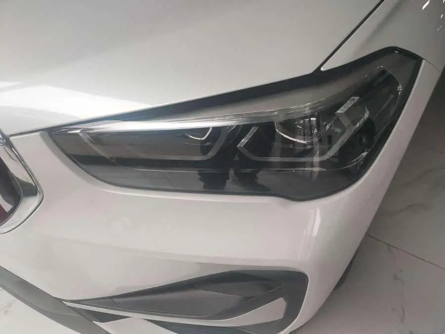 بي إم دبليو X1 2021 sDrive25Li الإصدار المتقدم