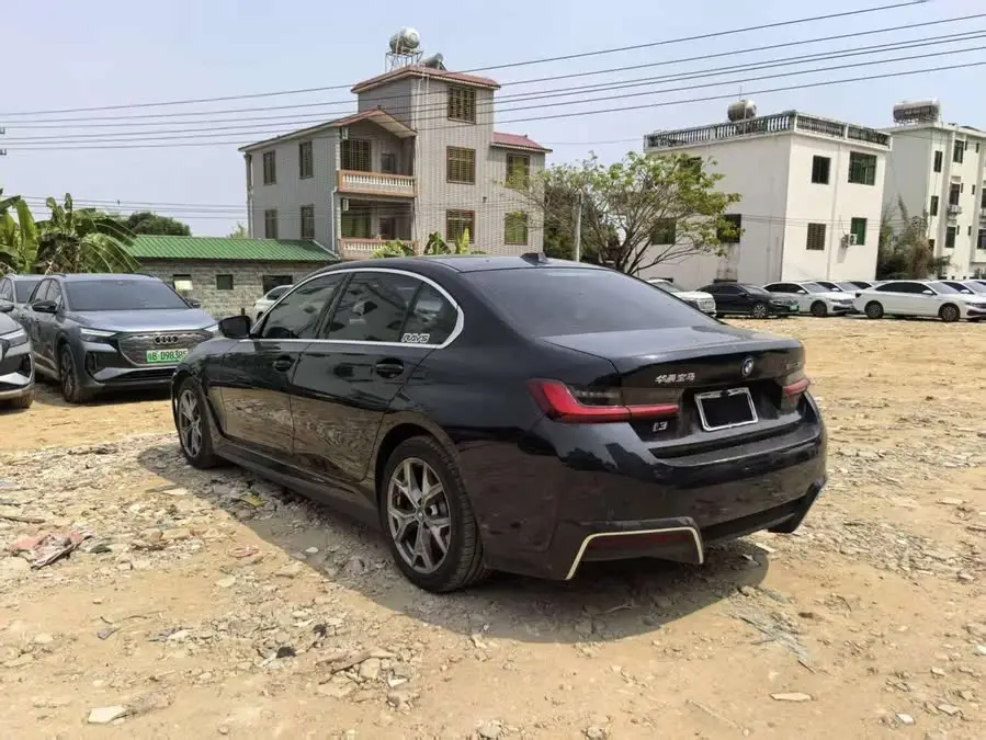 بي إم دبليو i3 2022 eDrive 35 L