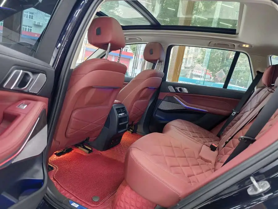 بي إم دبليو X5 طراز 2022 إعادة تصميم xDrive 30Li حزمة M الرياضية