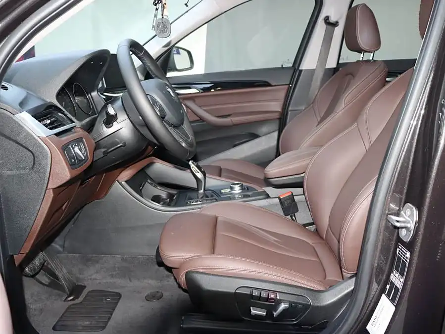 BMW X1 2022 sDrive20Li Fashion Edition