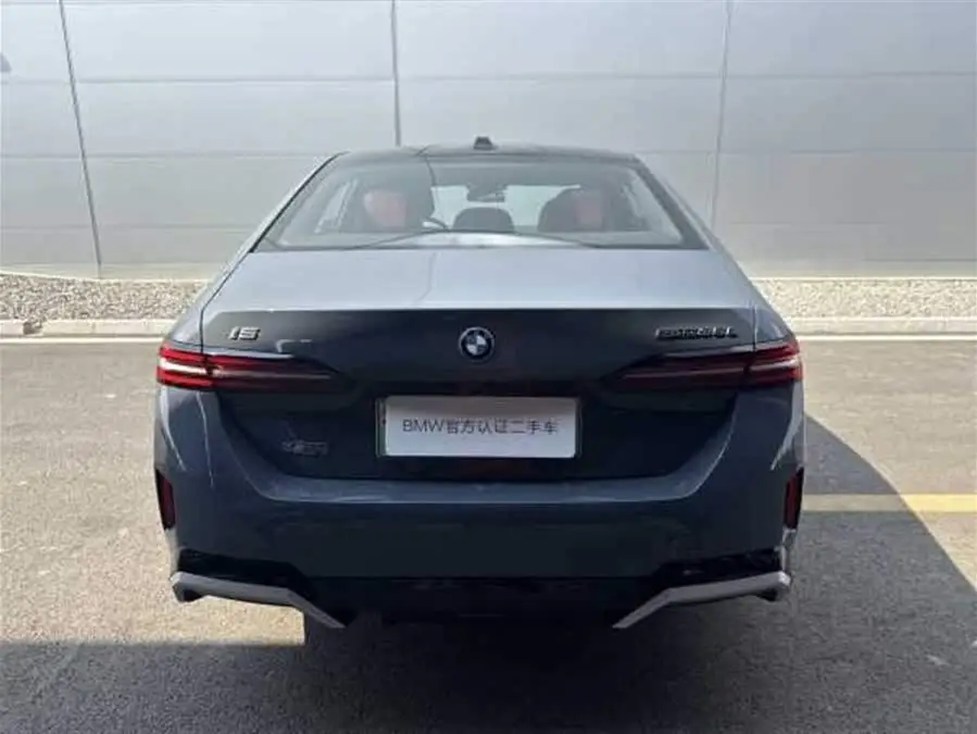 BMW i5 2024 eDrive 35L M Sport Package