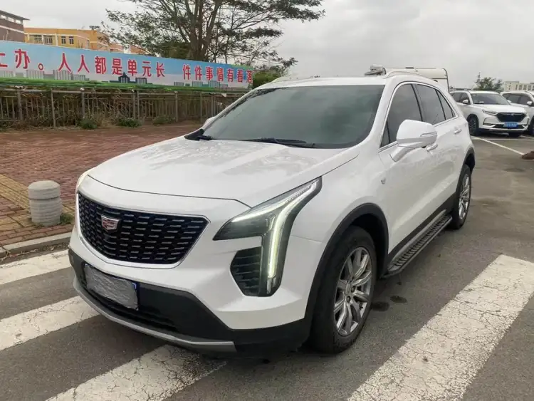 Cadillac XT4 2021 28T Luxury FWD
