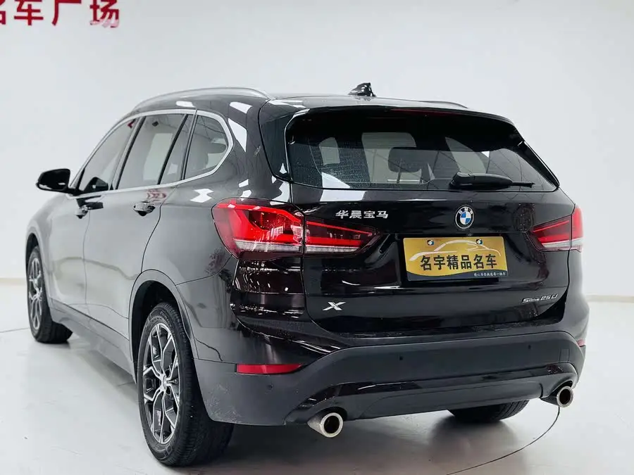 BMW X1 2020 sDrive25Li Leading Edition