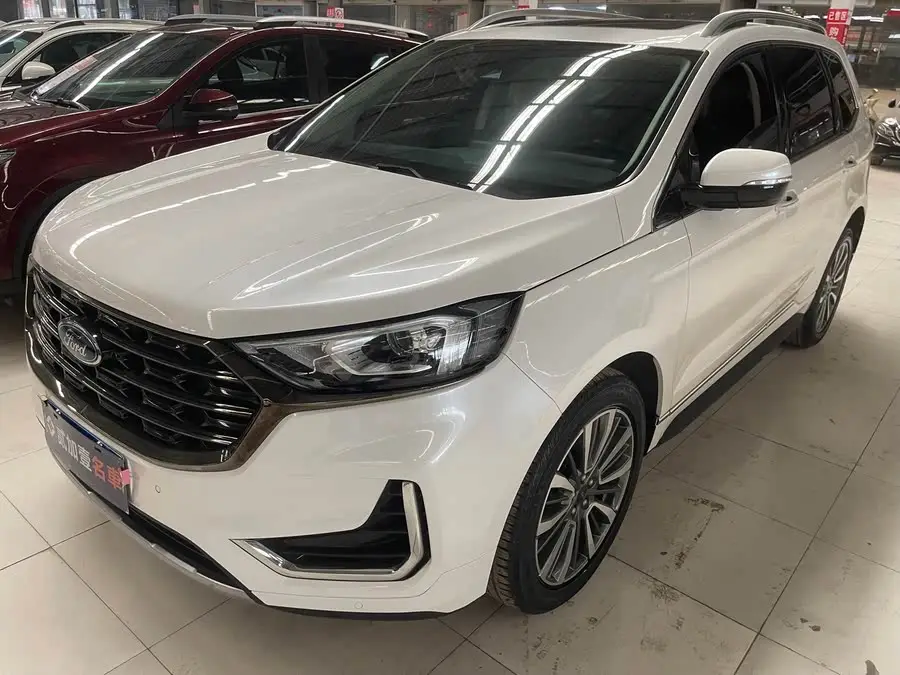 2021 Ford Edge PLUS EcoBoost 245 2WD High-end 7-seater