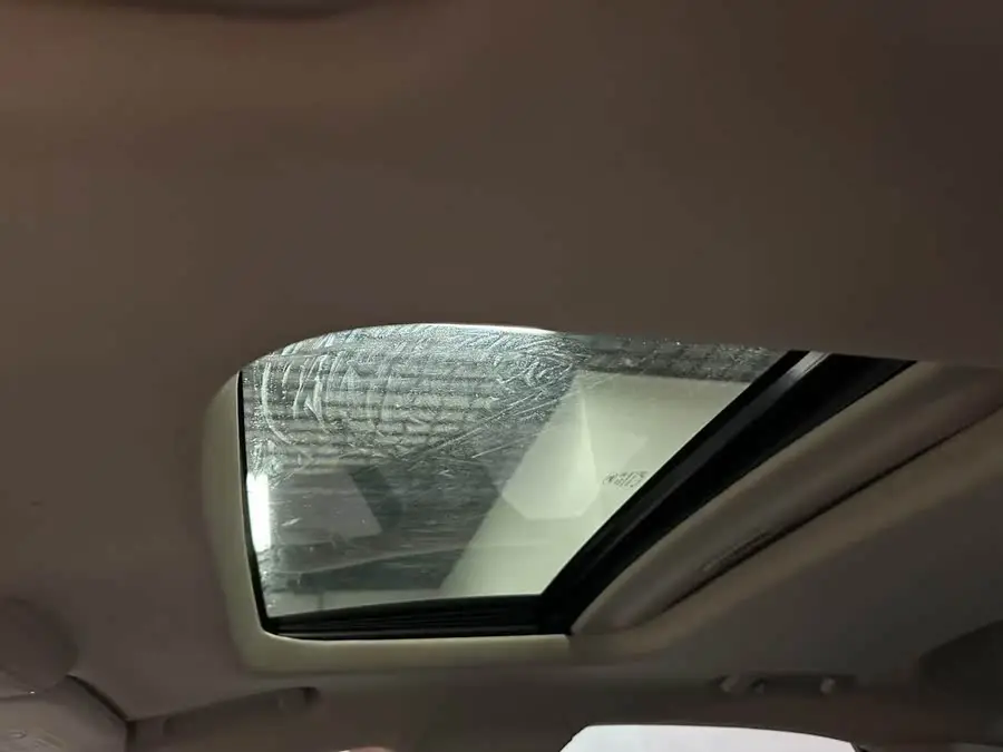 2020 مونديو EcoBoost 200 الفاخرة