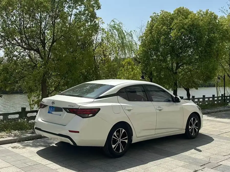 نيسان سليفي 2021 1.6 لتر XL CVT إصدار الاستمتاع
