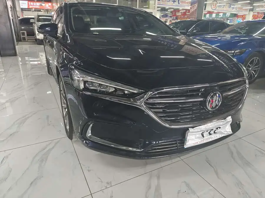 بويك لاكروس 2021 652T فاخرة