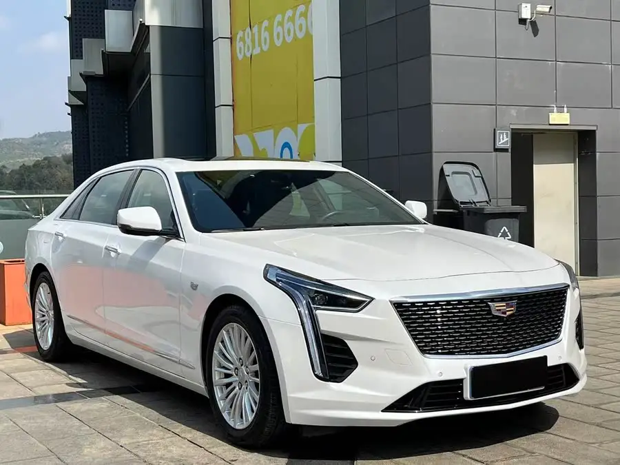 كاديلاك CT6 2021 28T فاخرة