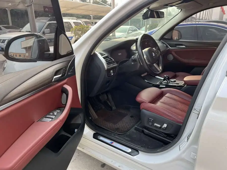 BMW X3 2022 Facelift xDrive30i Leading Edition M Night Package