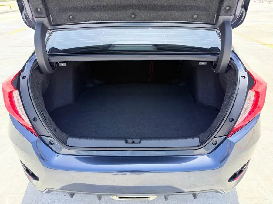 Civic 2019 220TURBO CVT Sport Version National VI