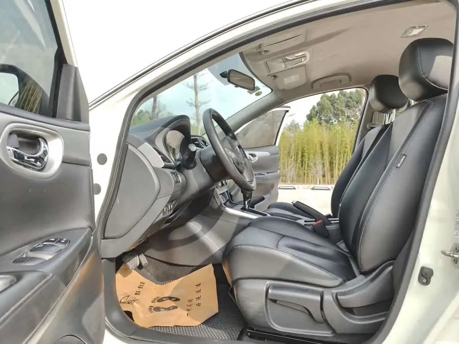 2021 نيسان سليفي كلاسيك 1.6XE CVT إصدار الراحة