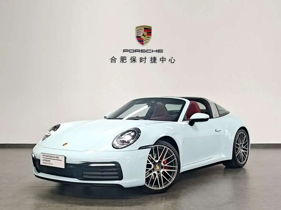 بورش 911 2023 كاريرا 4 3.0T