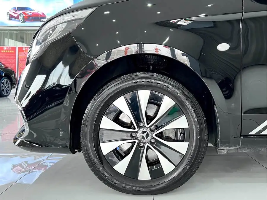 فيتو 2023 2.0T إصدار الأعمال 7 مقاعد