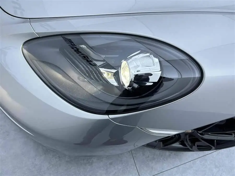 Porsche 718 2022 Cayman 2.0T