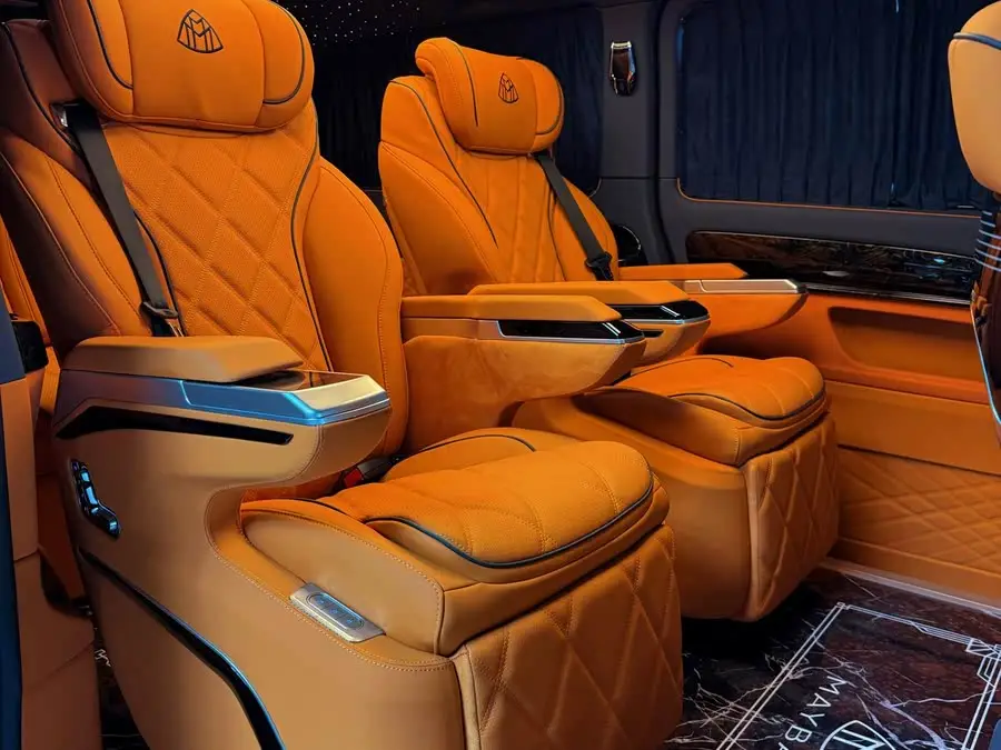 فيتو 2024 2.0T إصدار الأعمال 7 مقاعد