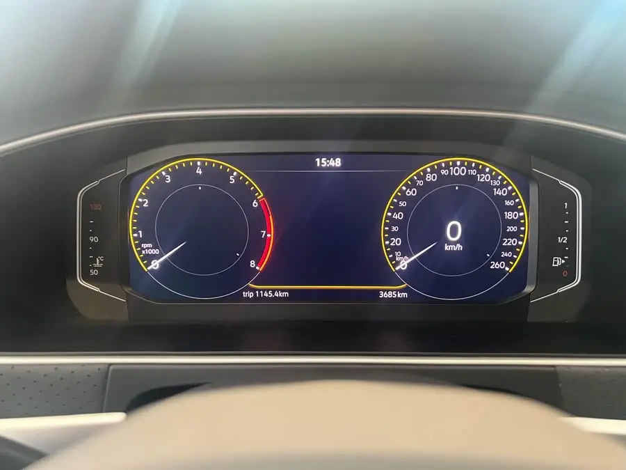 لافيدا 2023 300TSI DSG إصدار النجوم الأبدية