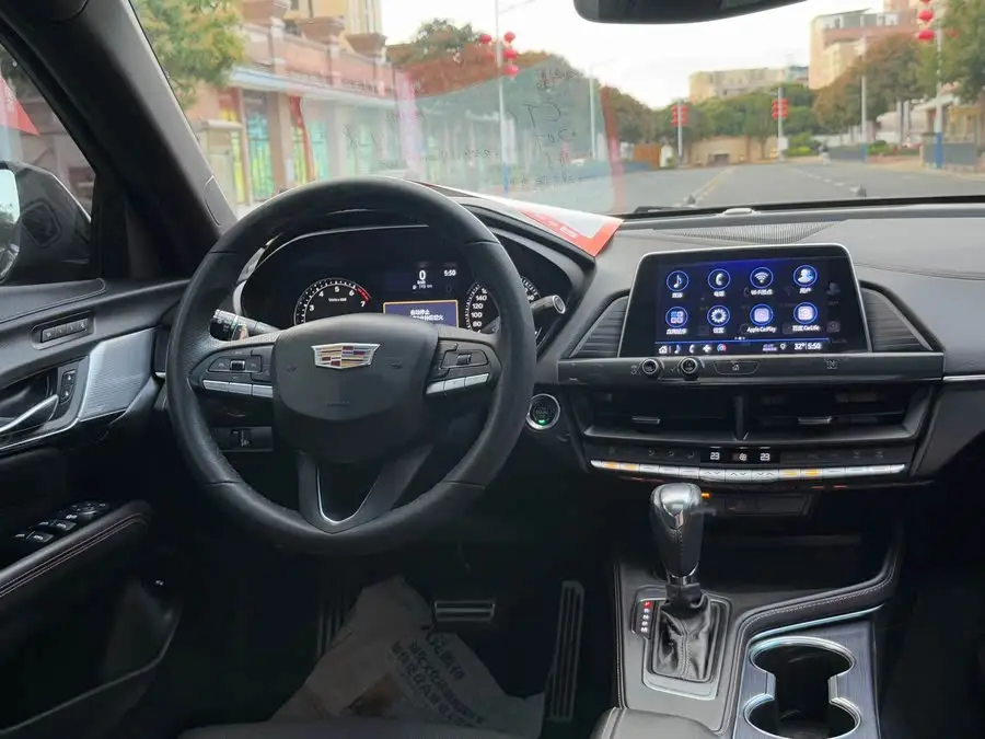 Cadillac CT4 2021 28T Premium