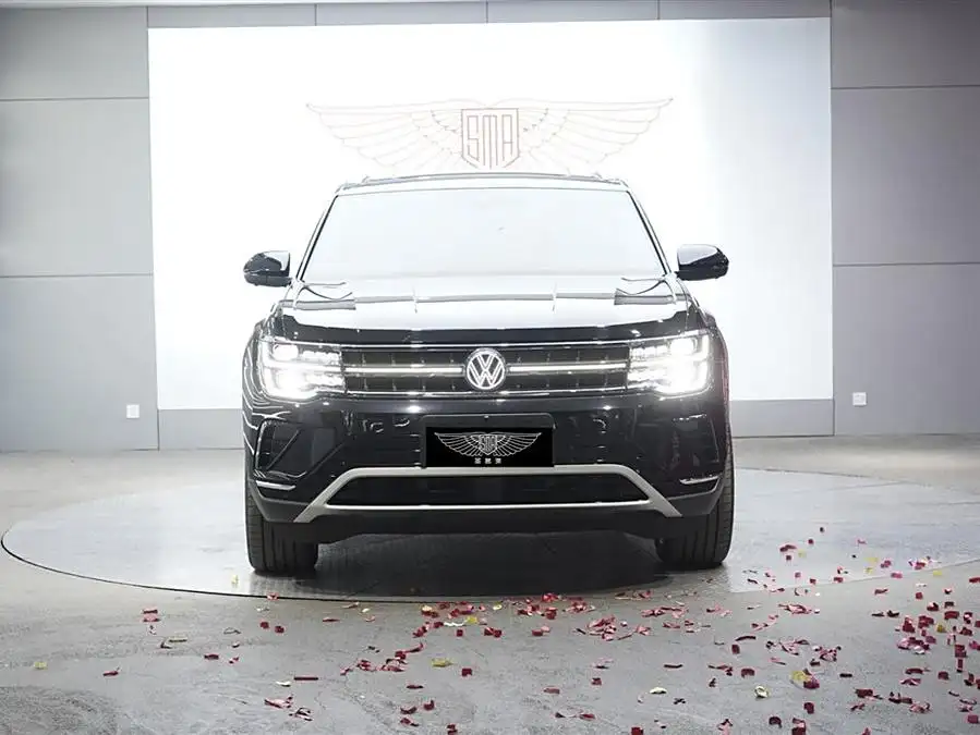 فولكس فاجن تيرامونت ٢٠٢٣ ٣٨٠ تي إس آي ٤WD طراز النخبة الرائد