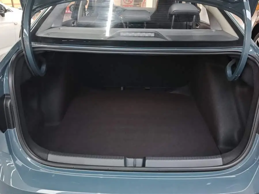 لافيدا 2023 الجديدة الشديدة 1.5 لتر أوتوماتيكي النسخة الجديدة