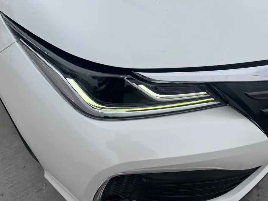 أسد آسيا 2021 2.0L النسخة الفاخرة